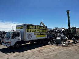 Best Commercial Junk Removal  in Haliimaile, HI